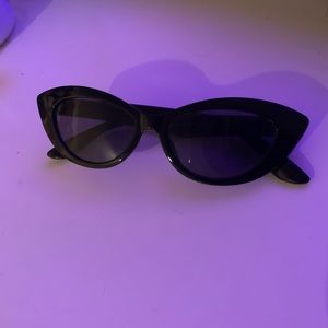 Fashion Nova sunglasses